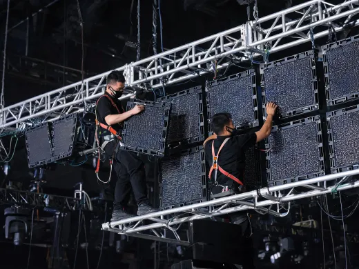 Rental staging LED screen rigging